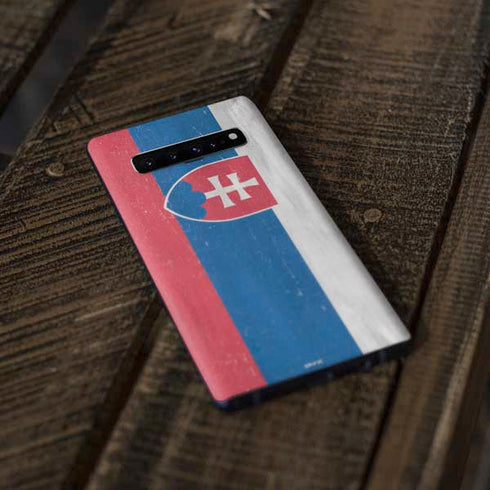 Slovakia Flag Distressed Galaxy S10 Plus Skin